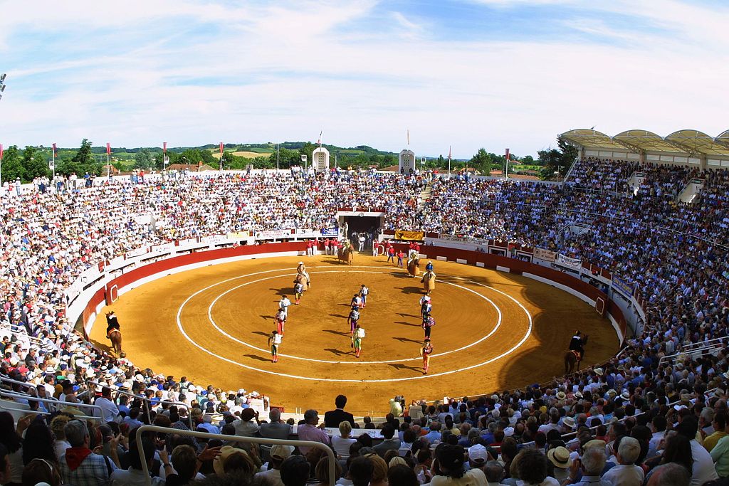 FÃ‰RIA DEL TORO